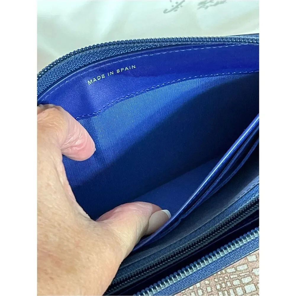 Vintage Chanel Blue Caviar CC Zip Around Wallet Clutch Leather Made in Spain
